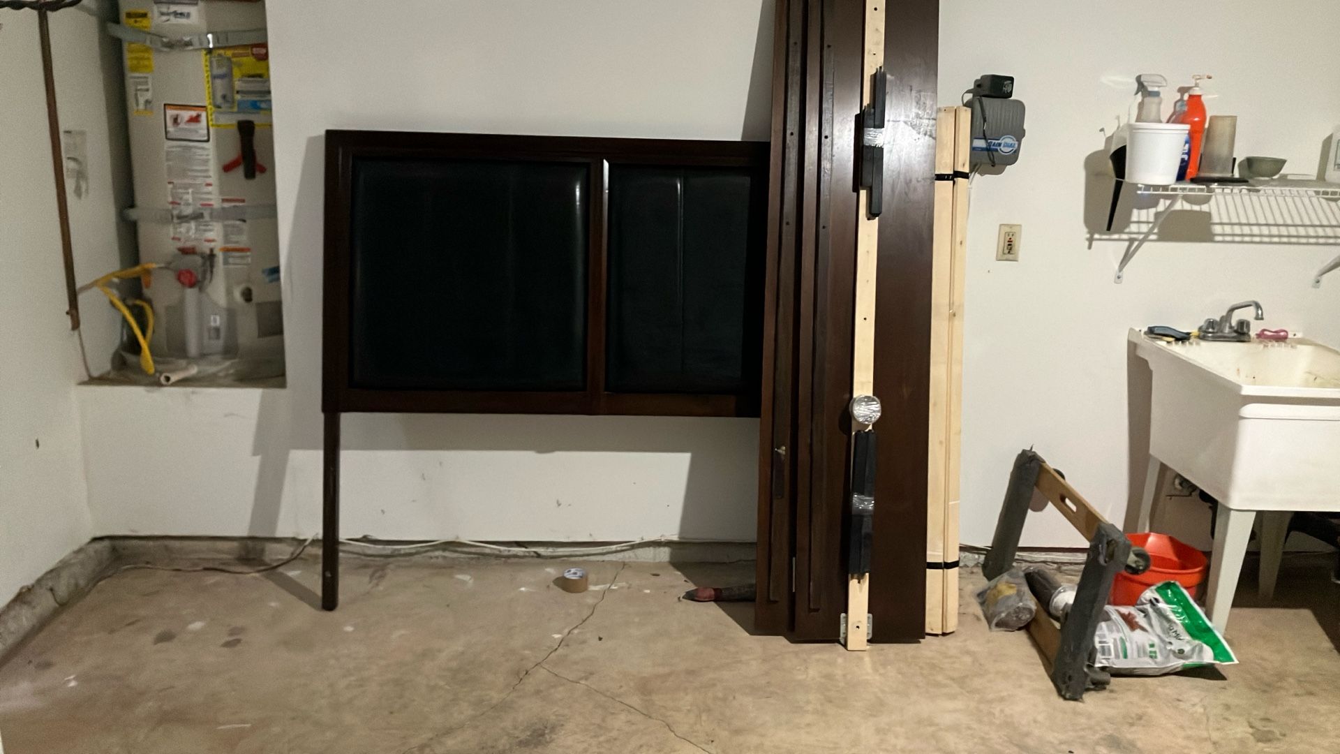 Queen Wood Bedframe w/ Two Drawers