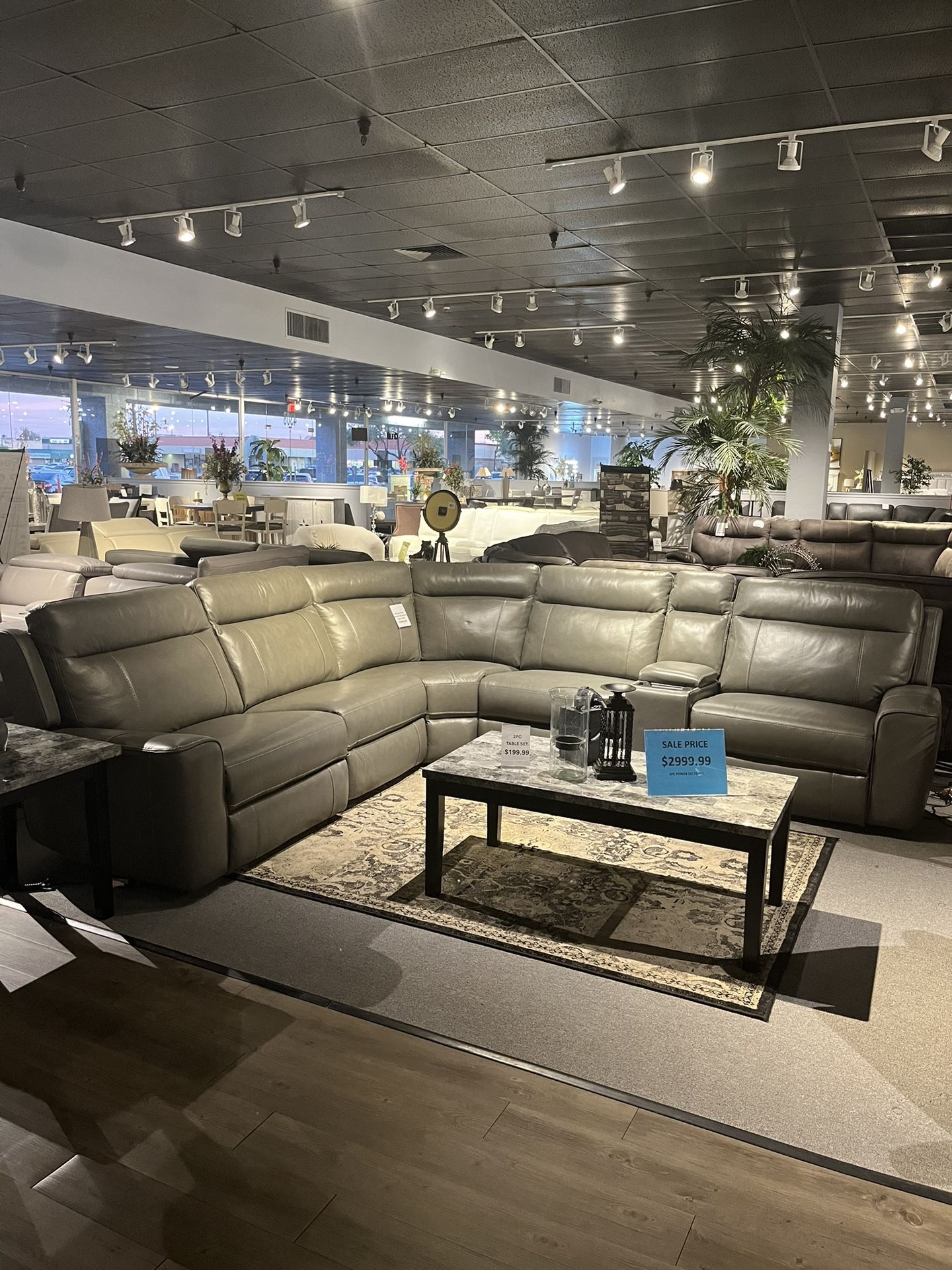 6PC Leather Power Reclining Sectional