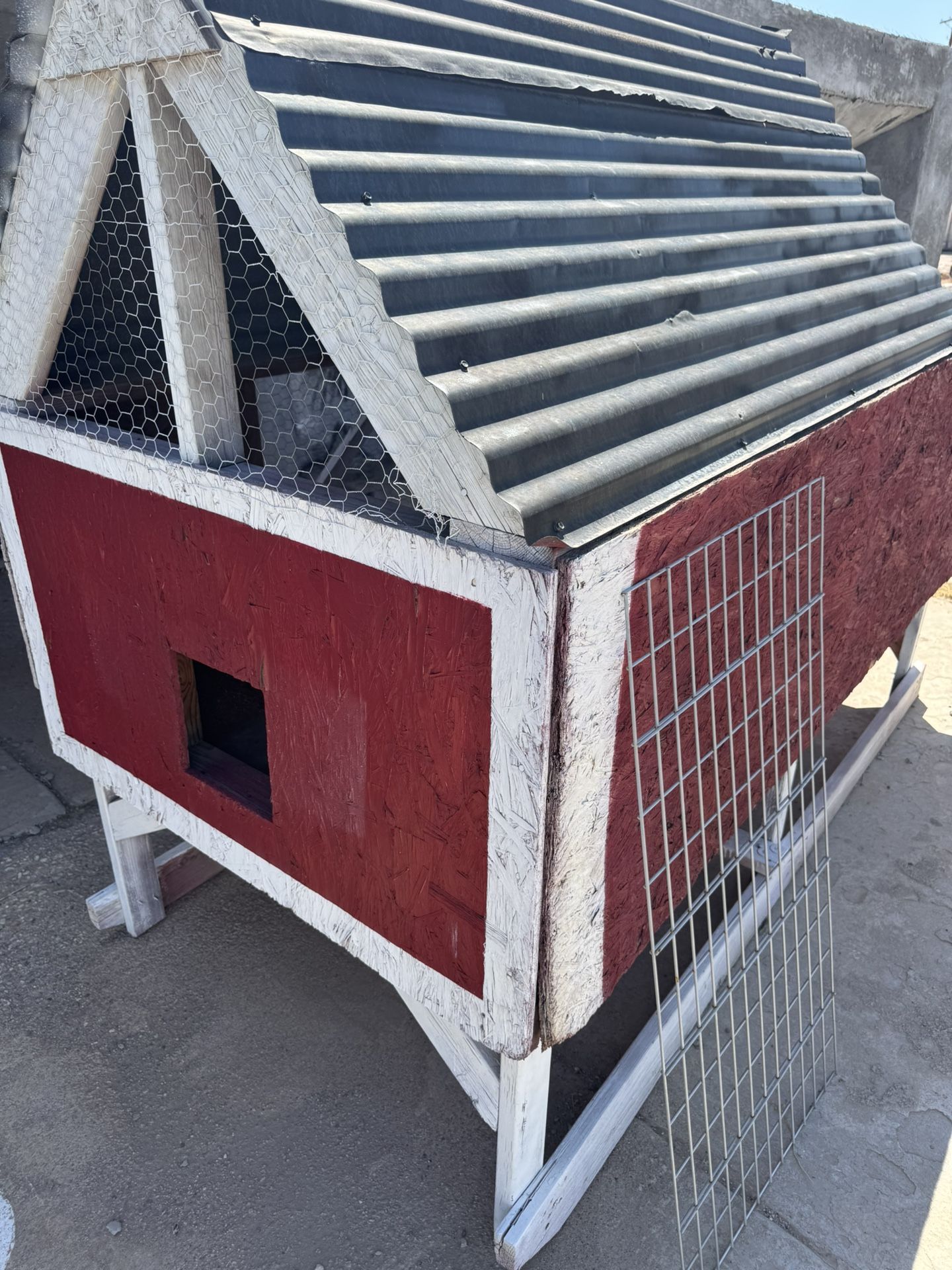 Chicken Coupe For Sale
