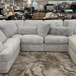 Livingroom furniture/ same day delivery/no credit needed / sectionals / sofas with chaise
