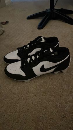 Black panda nike dunk low cleats 10.5