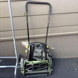 Sun Joe Push Lawn Mower - 16 in manual reel push