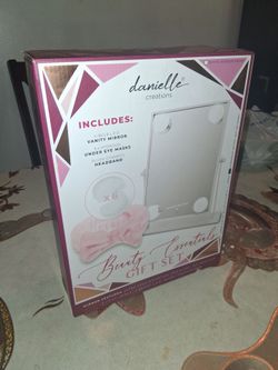Daniel creations gift set new 35$ obo