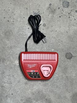 Milwaukee M12 Charger Brand New