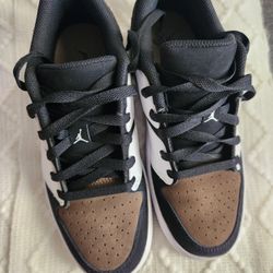 Nike Air Jordan Nu Retro 1 Low