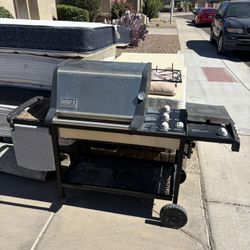 Weber Genesis Gold Grill