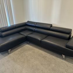 Black Leather Sectional Couch