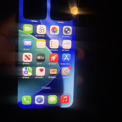 iPhone 14 Plus 256GB – Unlocked – 77% Battery – Small Back Crack