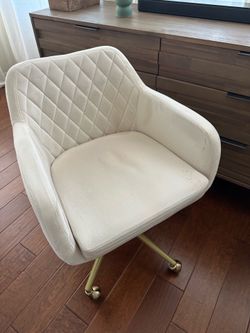 Quilted Velvet Desk Chair
