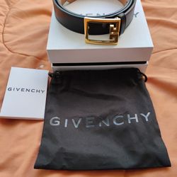 Givenchy New Belt