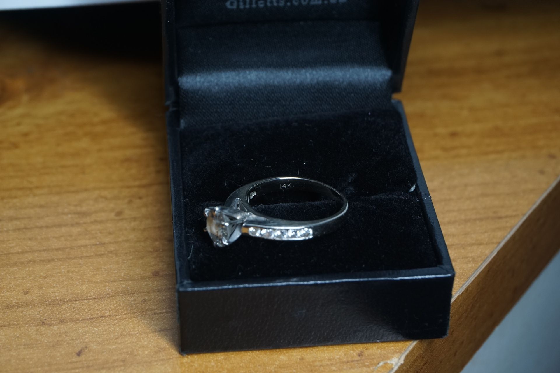 14k White Gold With 1 Carat Diamond Wedding Ring Size 6