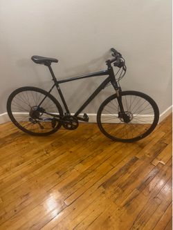 Specialized Hybrid Bike with Disc Brakes
