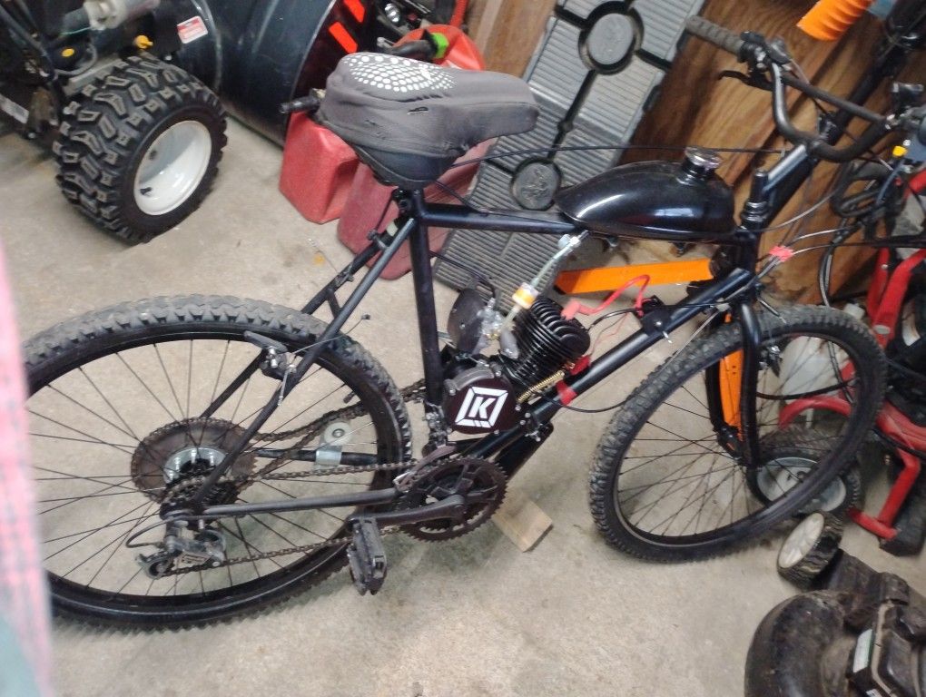 2025 Diamondback Phantom 2 stroke bike kit