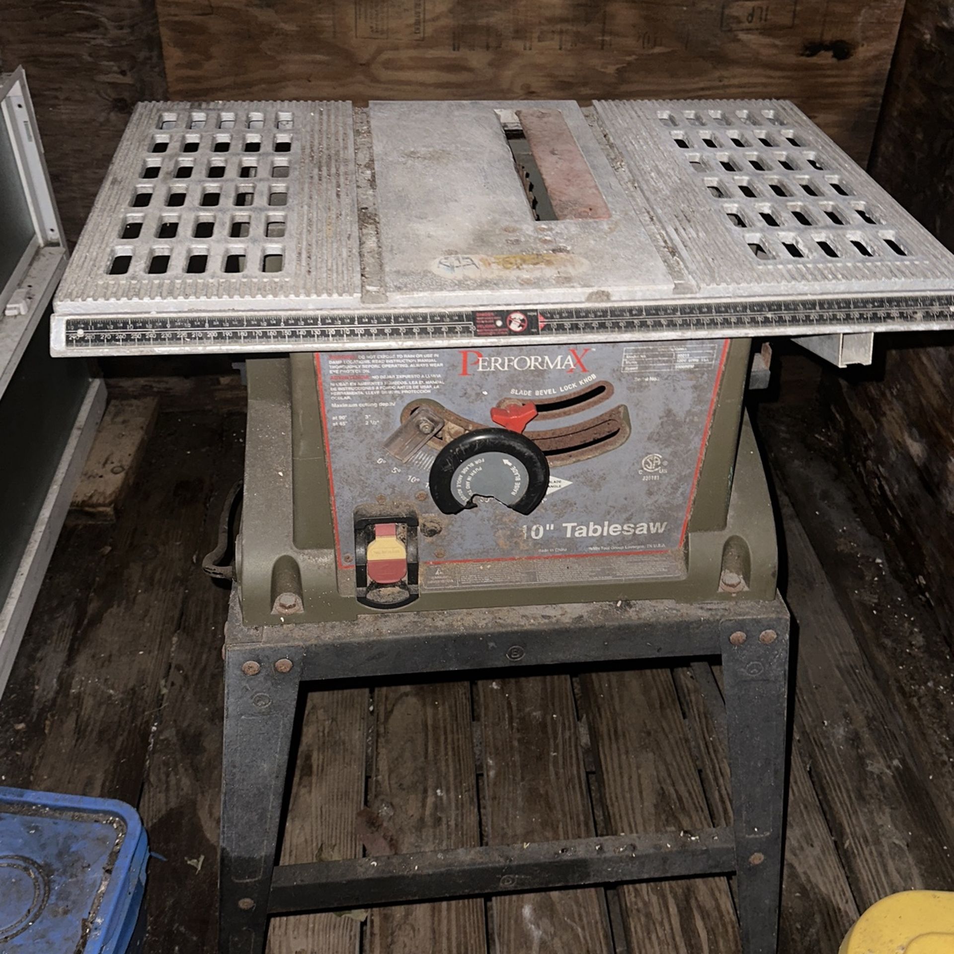 TABLESAW