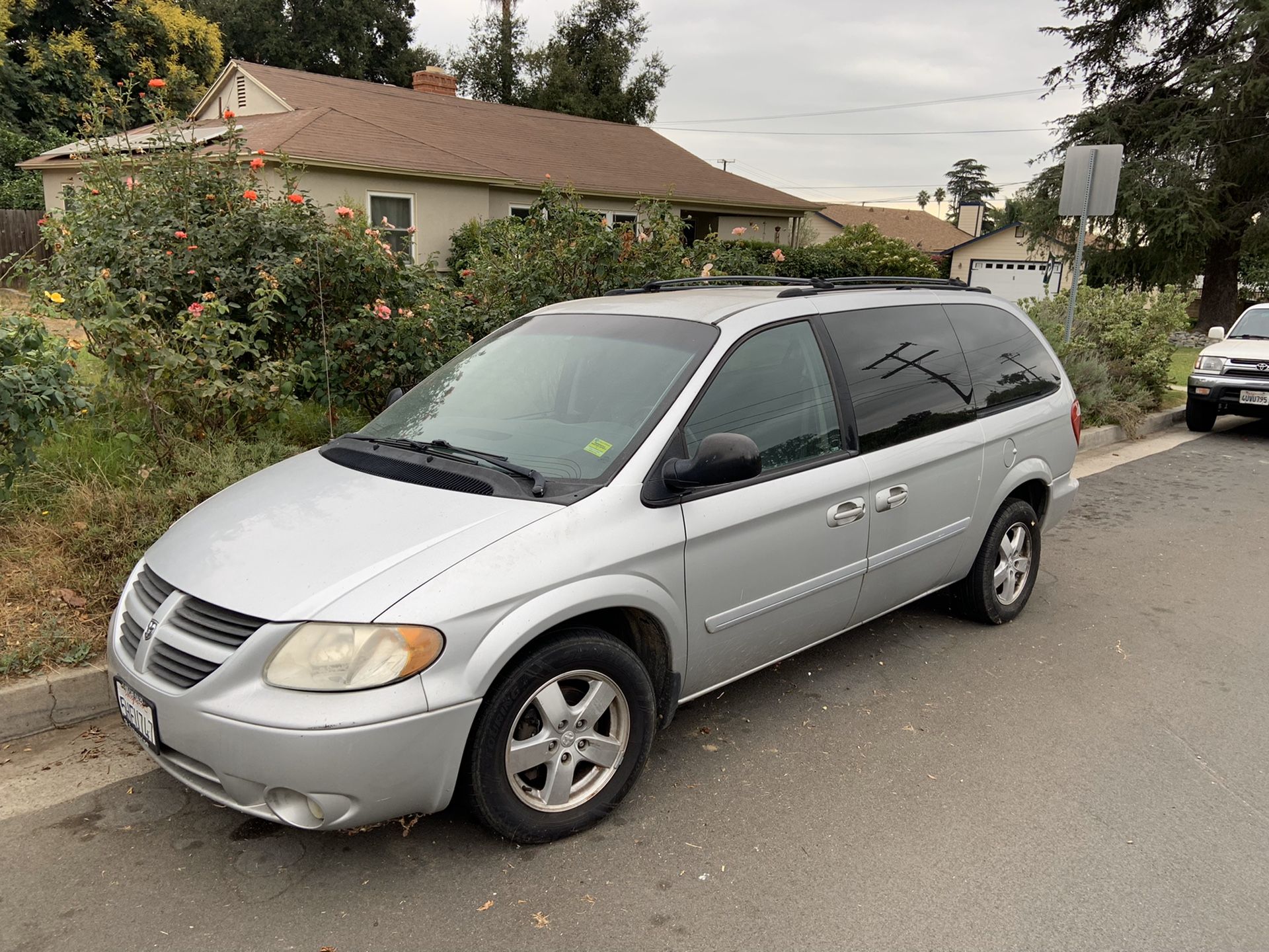 2005 Dodge Grand Caravan