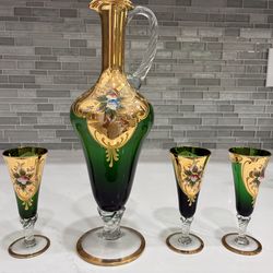 Gold & Flower Venetian decanter w/ 3 glasses