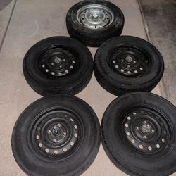 Honda Civic 13” Wheels 4x100 With Tires