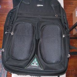 Mobile edge Laptop Bag (W/H Checkpoint Friendly Pouch)