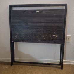 Fold up desk
