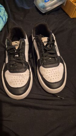Kids Shoes Size 4