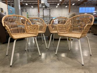 Shell Shaped Rattan Dining Chair with White Metal Legs (Set of 4)