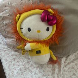 Hello Kitty Leo plushy