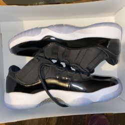 Jordan 11 Low Space Jam