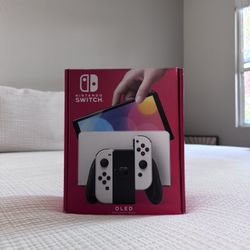 Nintendo Switch OLED - White 
