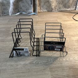 Kitchen organizing racks