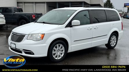 2016 Chrysler Town & Country