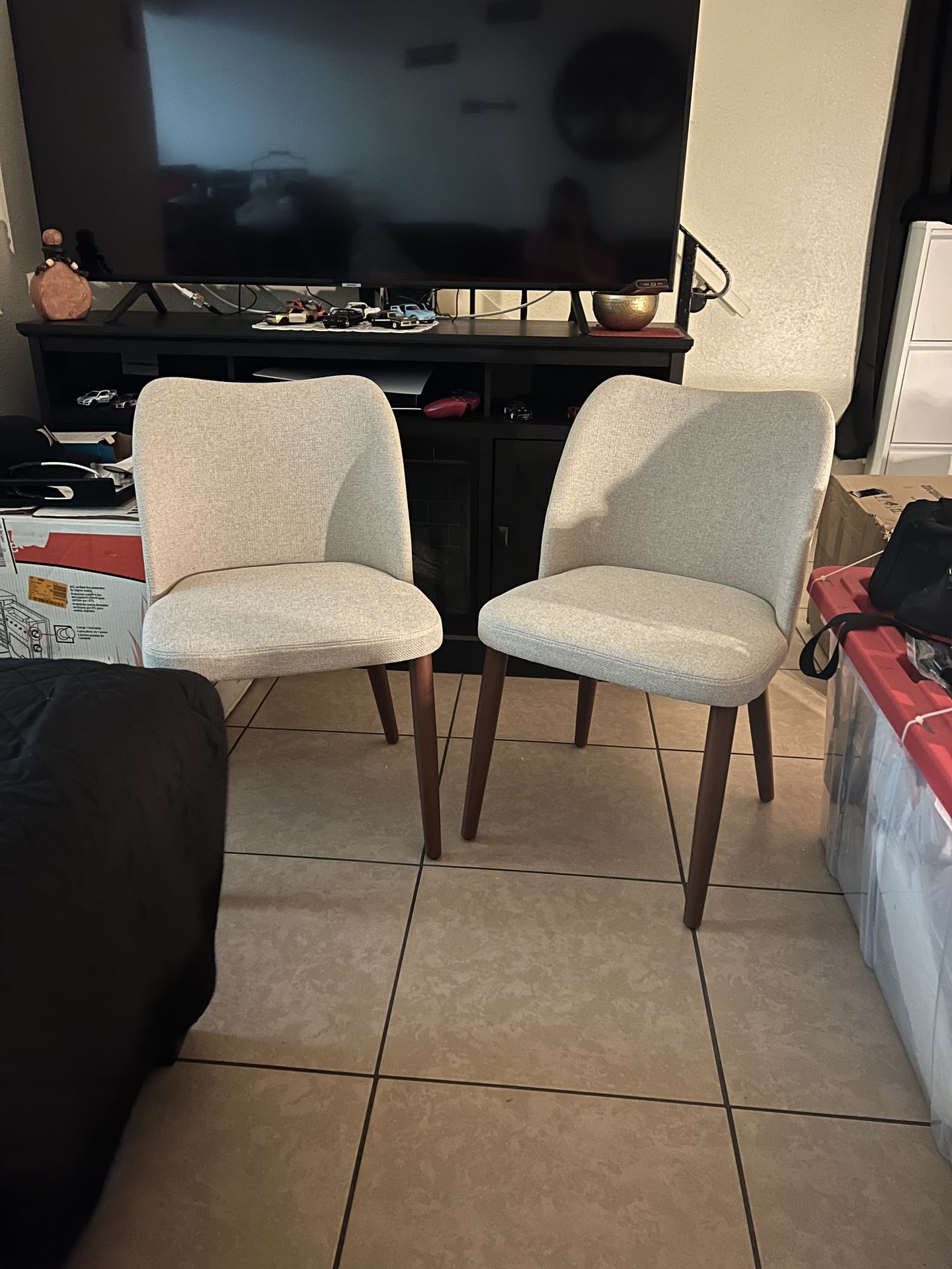 Dining chair beige