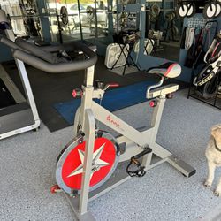Sunny Health & Fitness Exercise Bike 