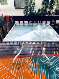 Glass top table plus new umbrella-15