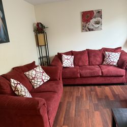 Couch And Loveseat Very Good Condition And No Pets No Smoke 