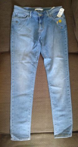 Levi's 711 Skinny Jeans With Decor