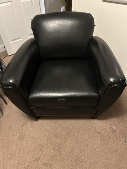 FREE Black Leather Chair 