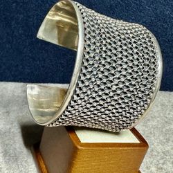 FREE SHIPPING! Beautiful 925 Sterling Silver Wide Woven Cuff Bracelet 7”