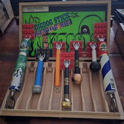 Super Neat , A Must See Or Hold . 