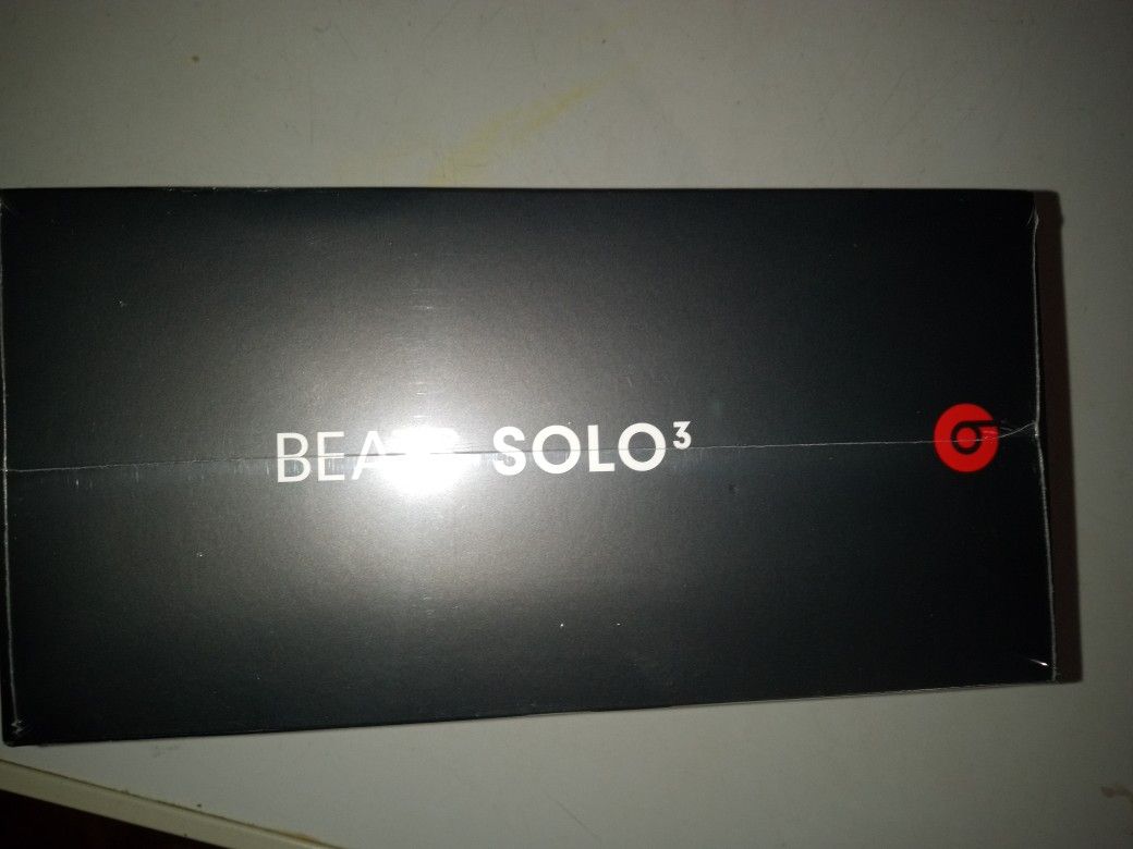 Beats Solo 3 Headphones