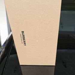 Burberry Designer Gift Box