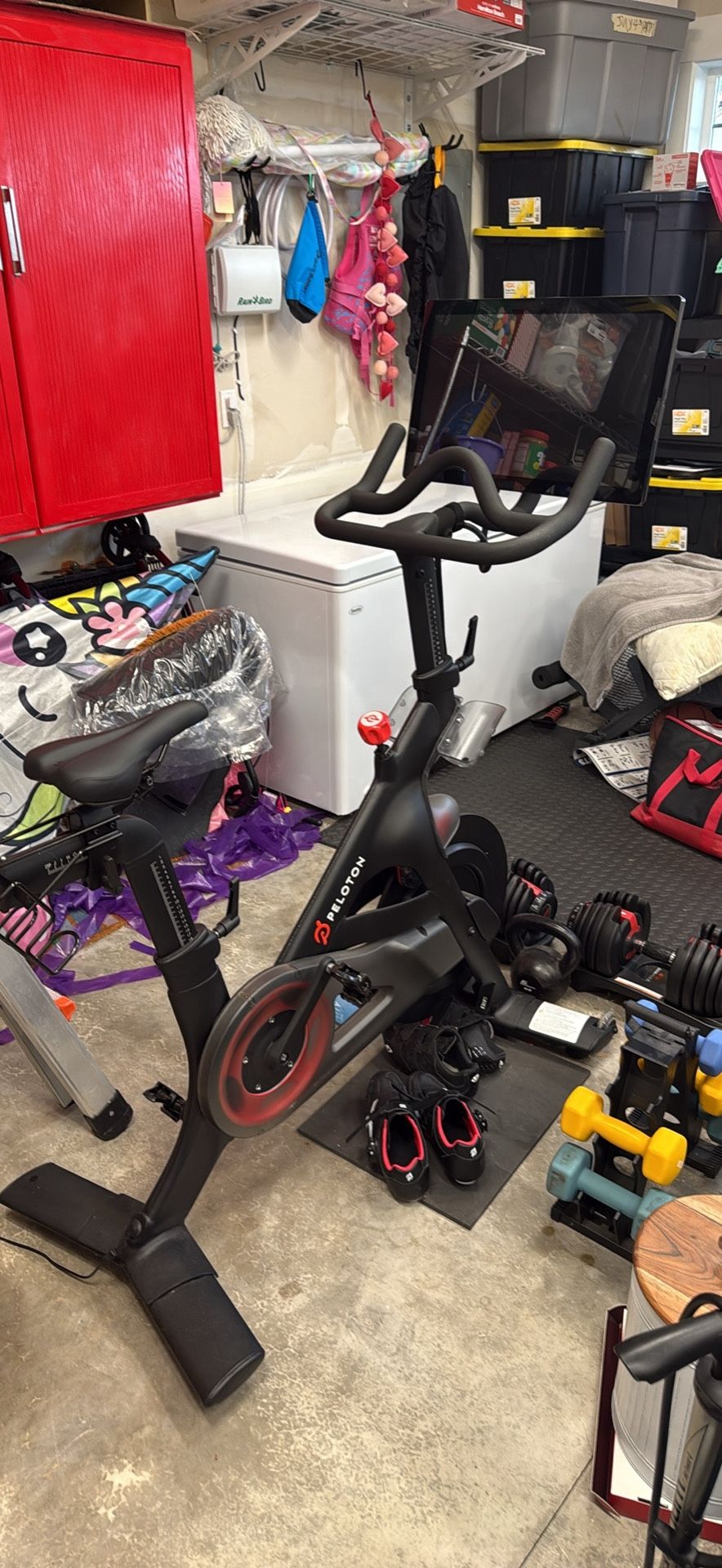 2022 Peleton With Shoes