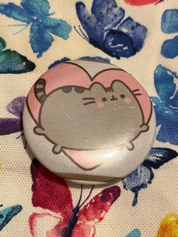 Pusheen pin