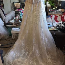 Used Wedding Dress 