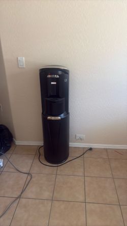 Water dispenser