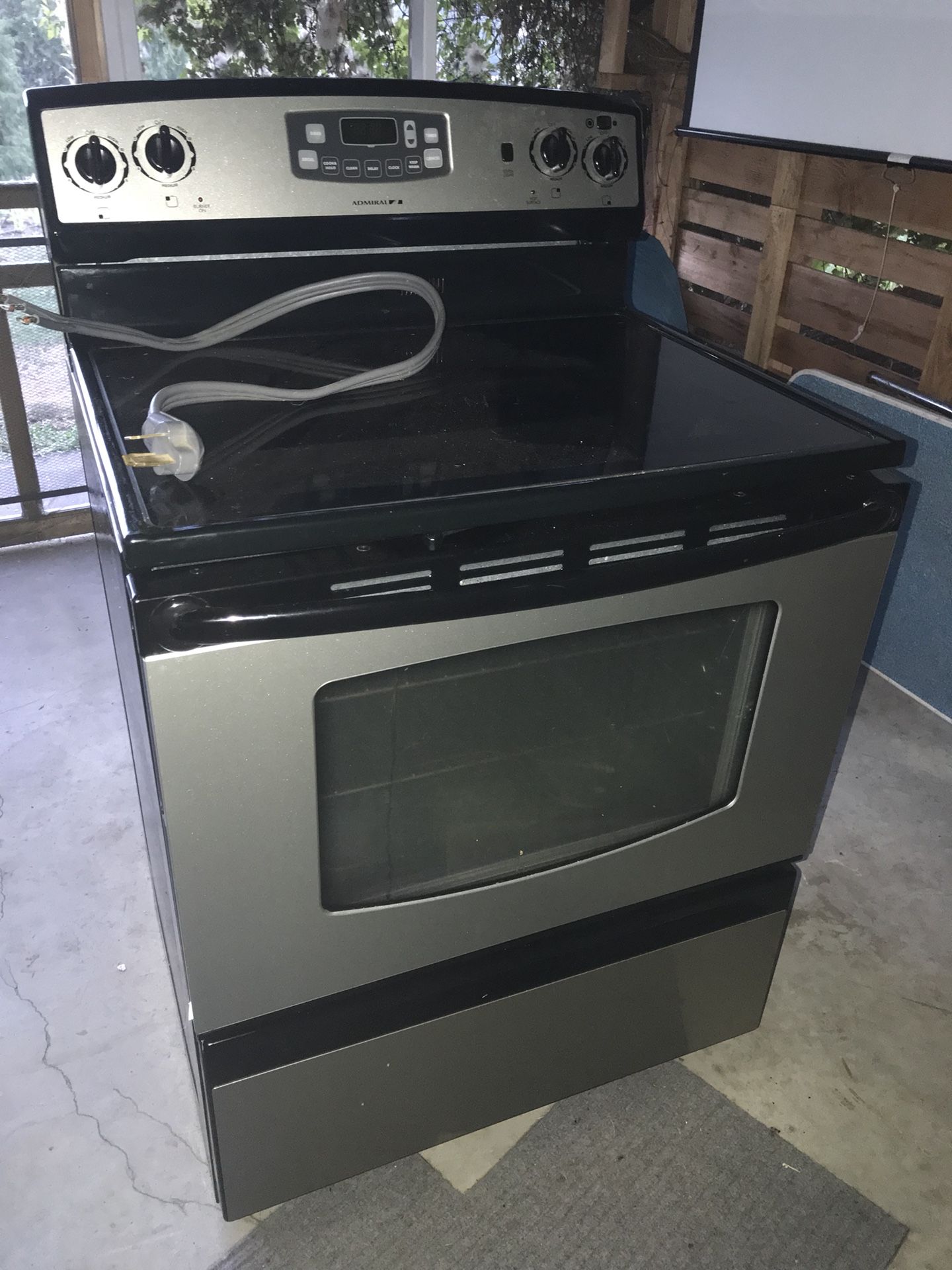 Admiral electric cook stove and oven for Sale in Auburn, WA OfferUp