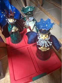 Metal Wise men