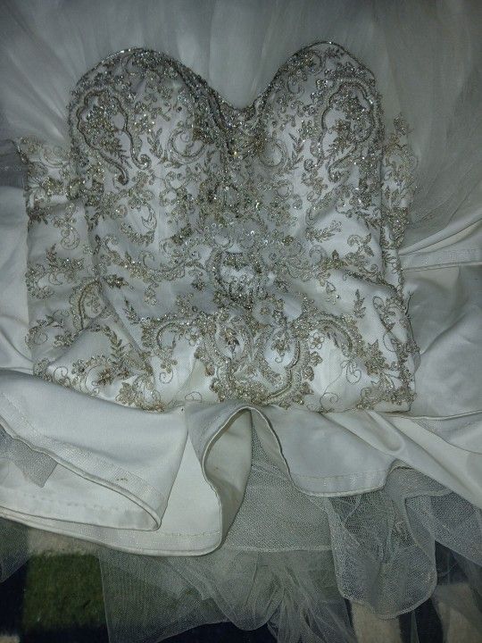 Casablanca Bridal Wedding Dress