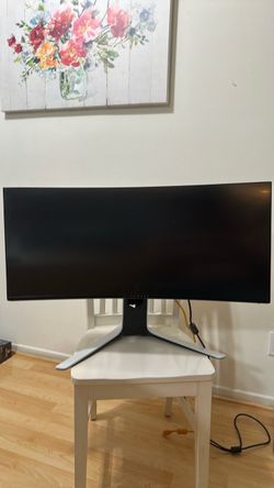 Alienware AW3420DW 34”  curved screen