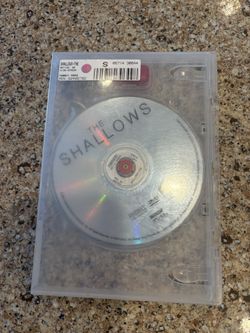 Movie - The Shallows 