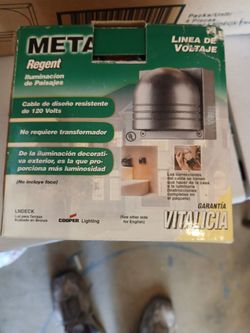 17 NEW REGENT METAL LANDSCAPING LIGHTS